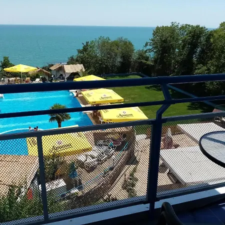 Iceberg Hotell Baltjik